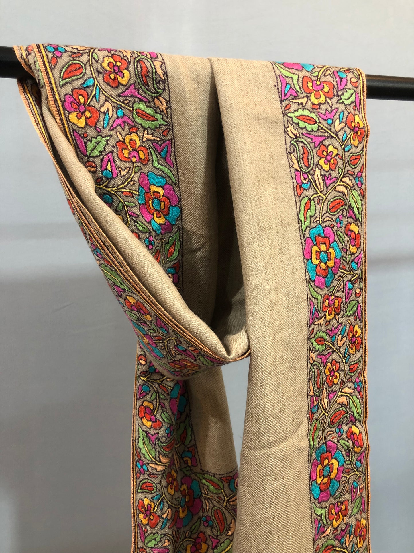 Natural Paper Mache Doardaar Shawl ArtAsiaHandicrafts