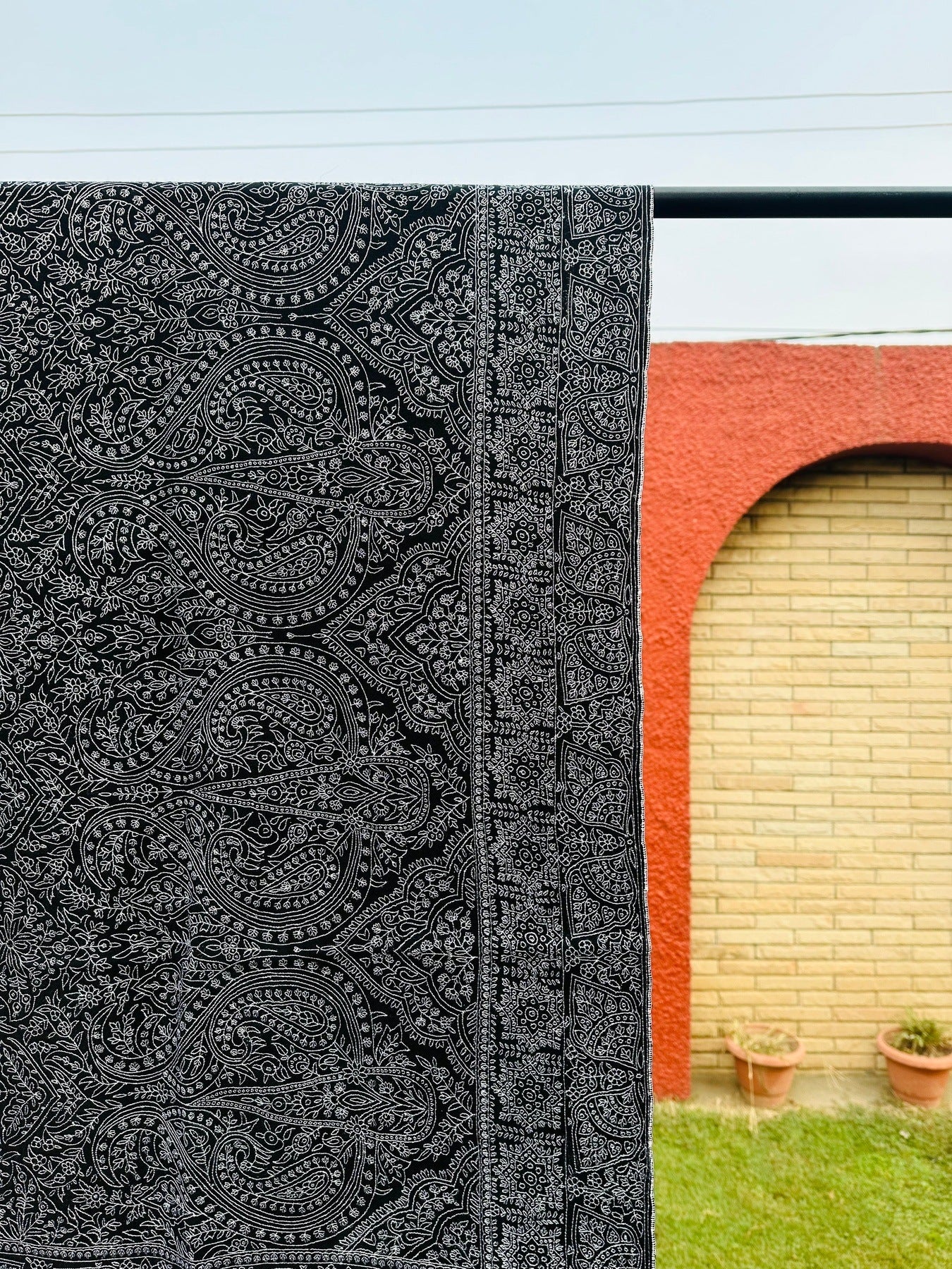 Black Sozni Pashmina Shawl ArtAsiaHandicrafts