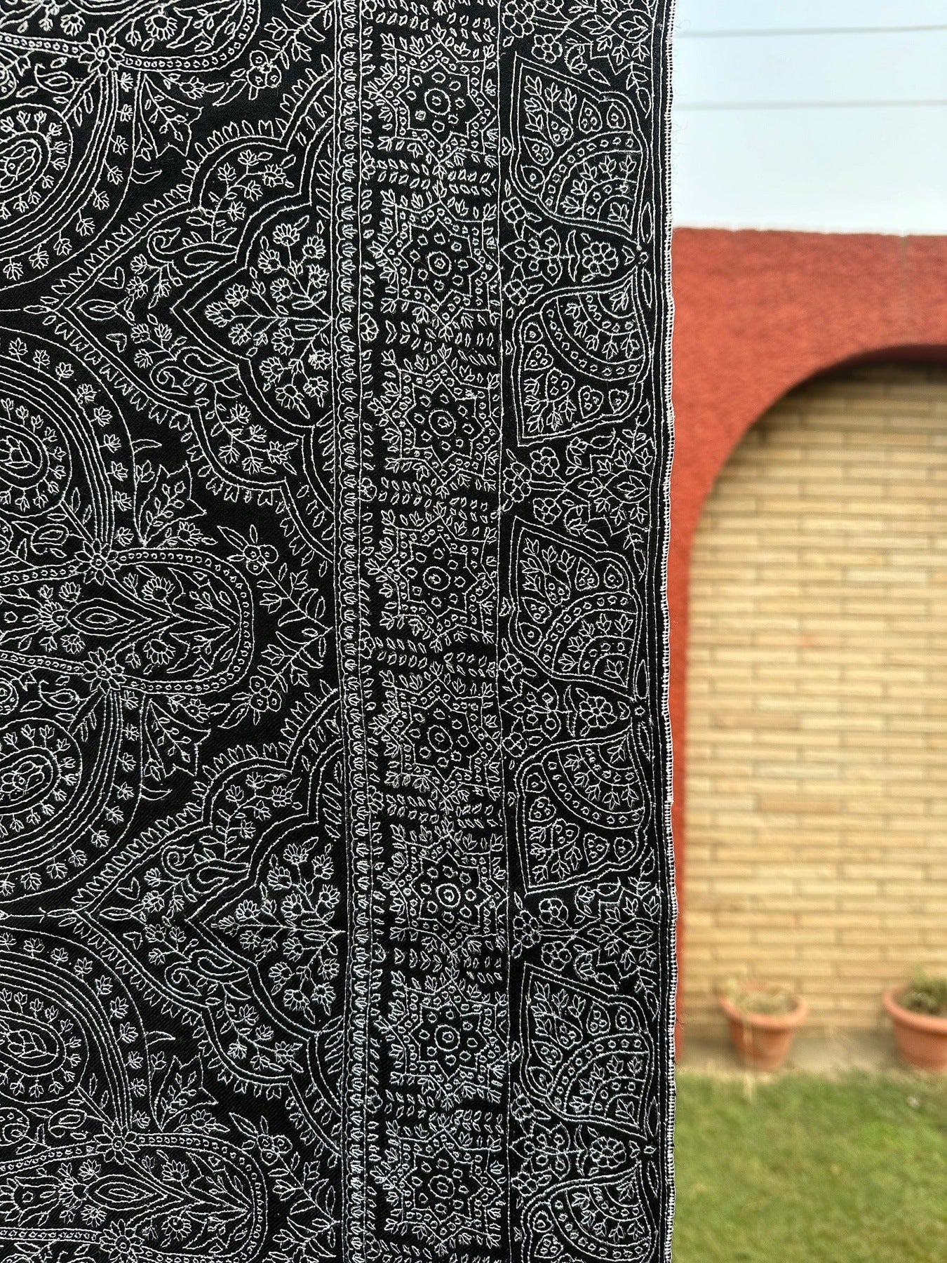 Black Sozni Pashmina Shawl ArtAsiaHandicrafts