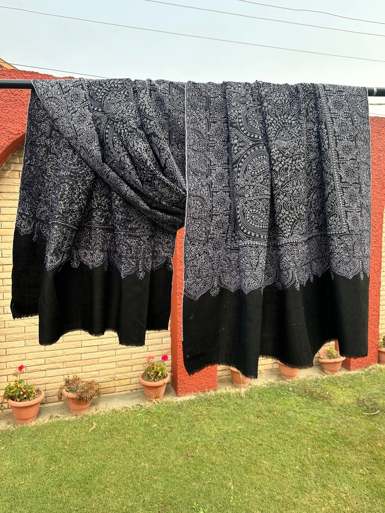 Black Sozni Pashmina Shawl ArtAsiaHandicrafts