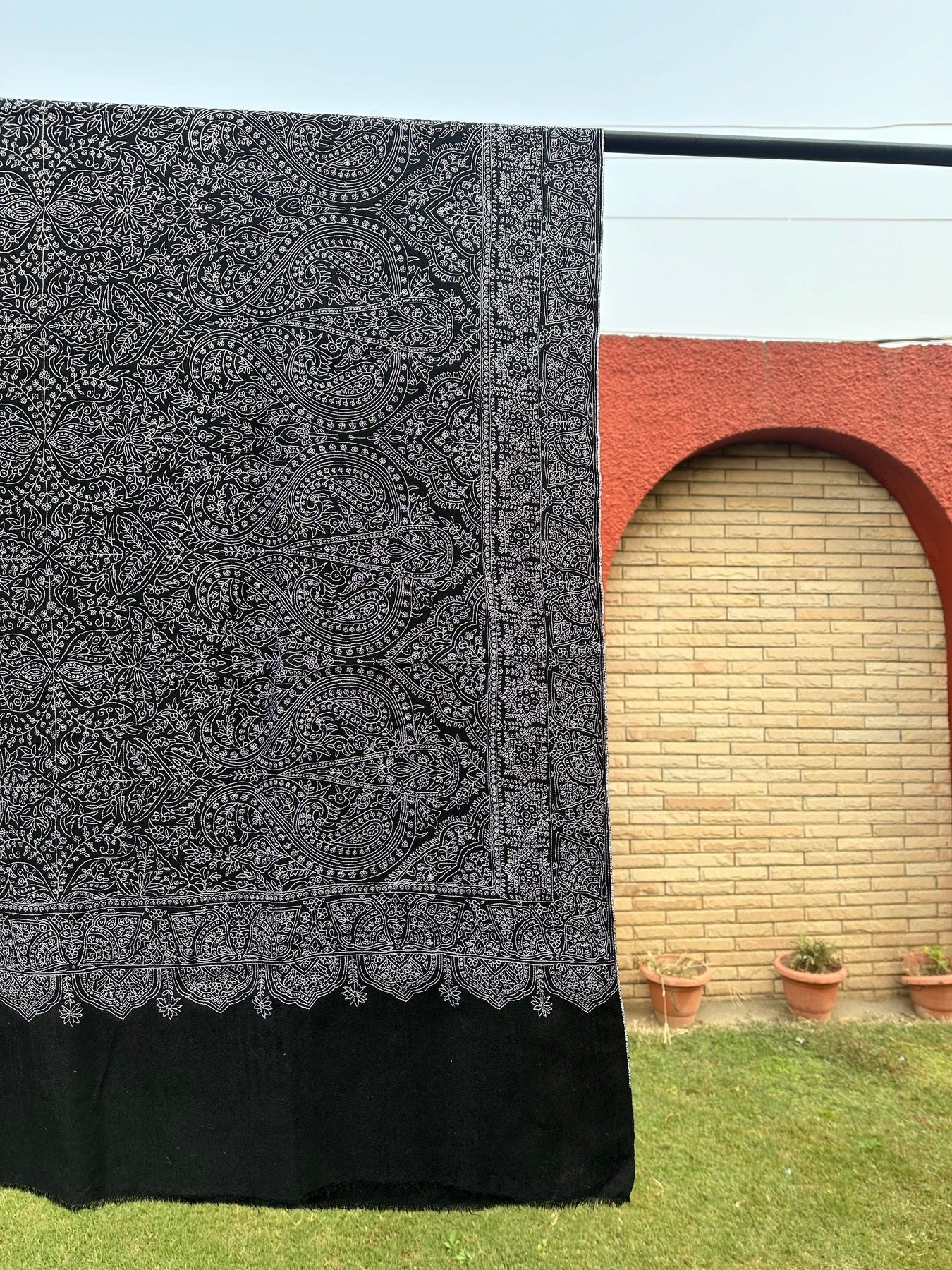 Black Sozni Pashmina Shawl ArtAsiaHandicrafts