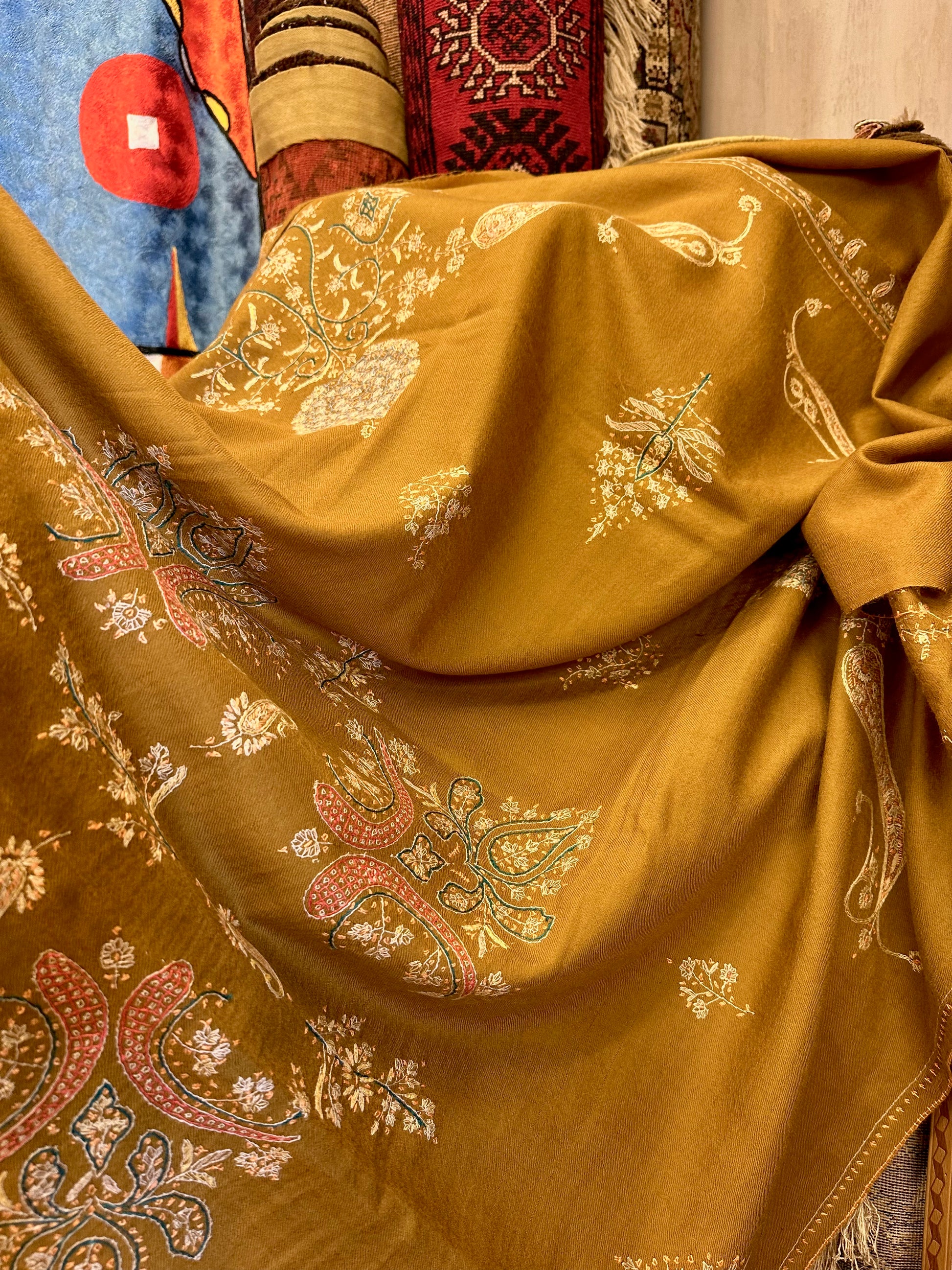 Gold Sozni Pashmina Shawl ArtAsiaHandicrafts