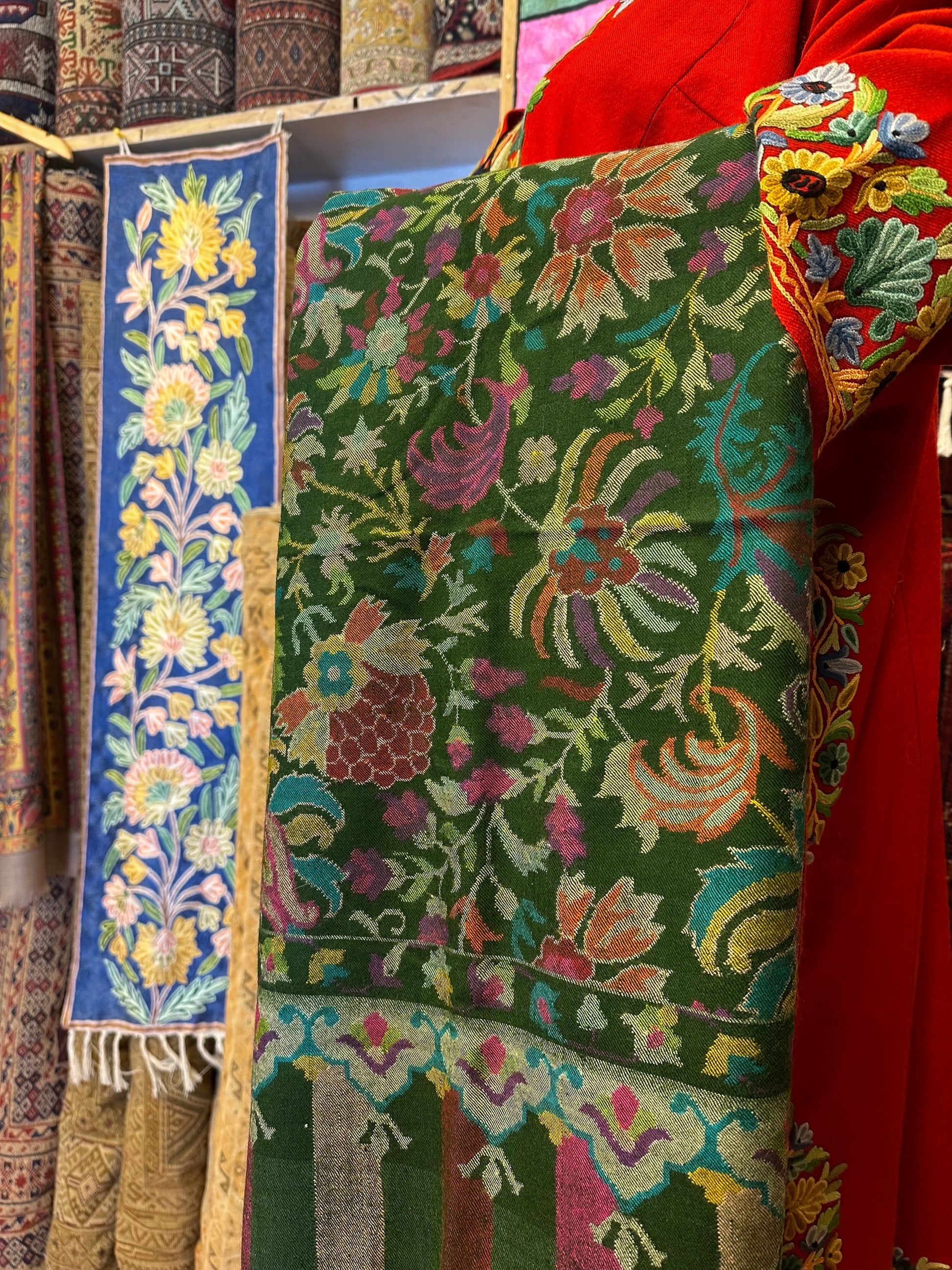 Green Kani Pashmina Shawl ArtAsiaHandicrafts