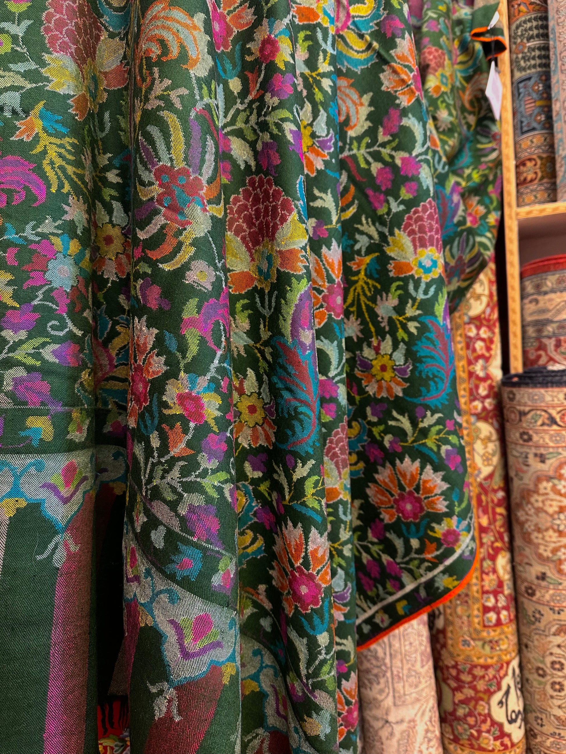 Green Kani Pashmina Shawl ArtAsiaHandicrafts