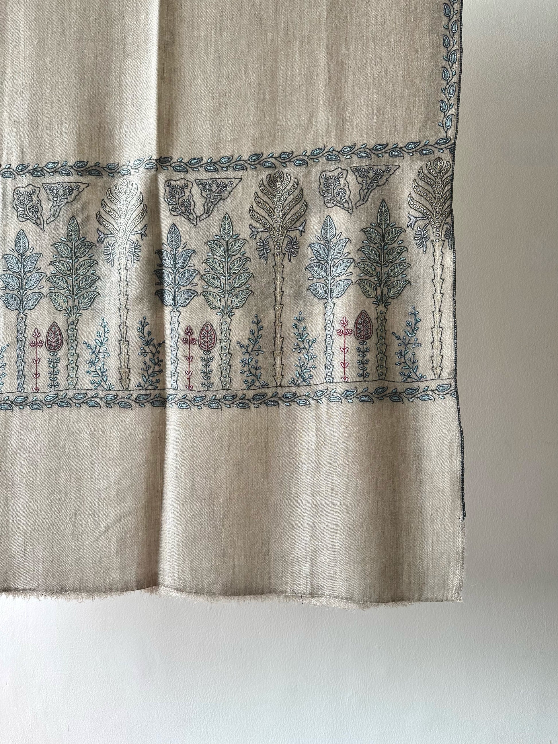 Grey Sozni Pashmina Shawl ArtAsiaHandicrafts
