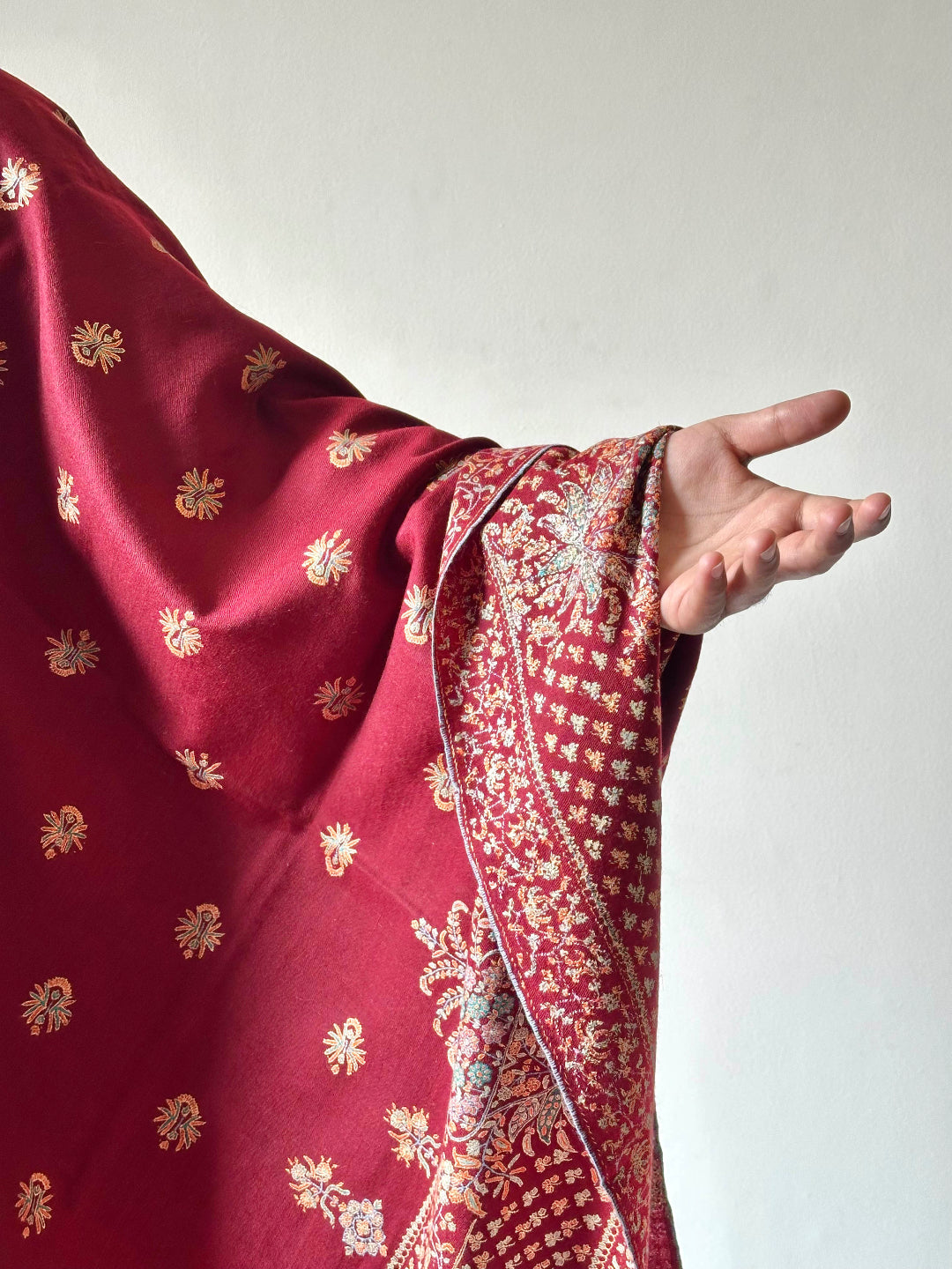 LUXURY HEIRLOOM STYLE PURE MAROON RED PASHMINA SHAWL