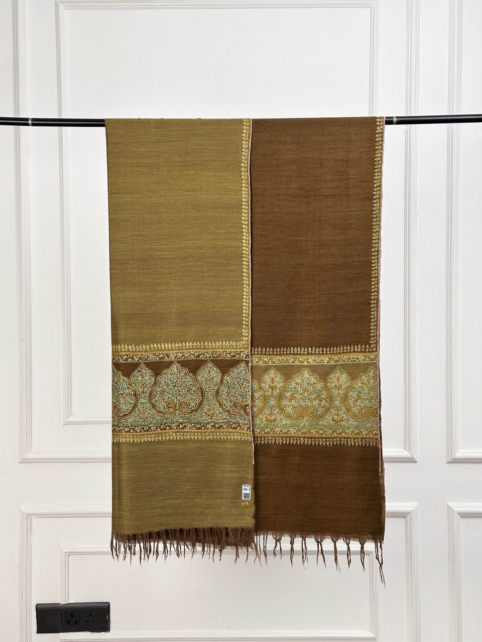 SUPERSOFT REVERSIBLE WEAVE PURE PASHMINA EMBROIDERED WRAP