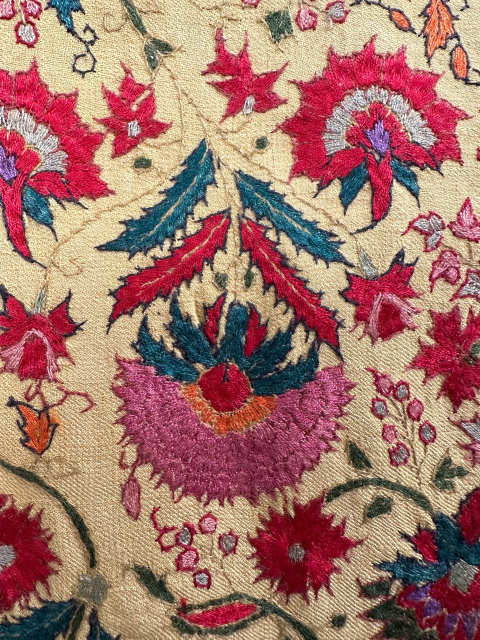 VINTAGE GOLDEN EMBROIDERED SOFT HANDMADE MEN’S WINTER WEAR PURE PASHMINA SHAWL