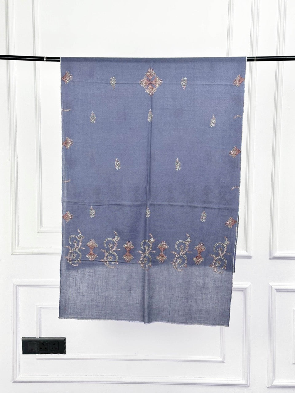 BREATHABLE SOFT NILE BLUE HANDCRAFTED PASHMINA SOZNI SCARF