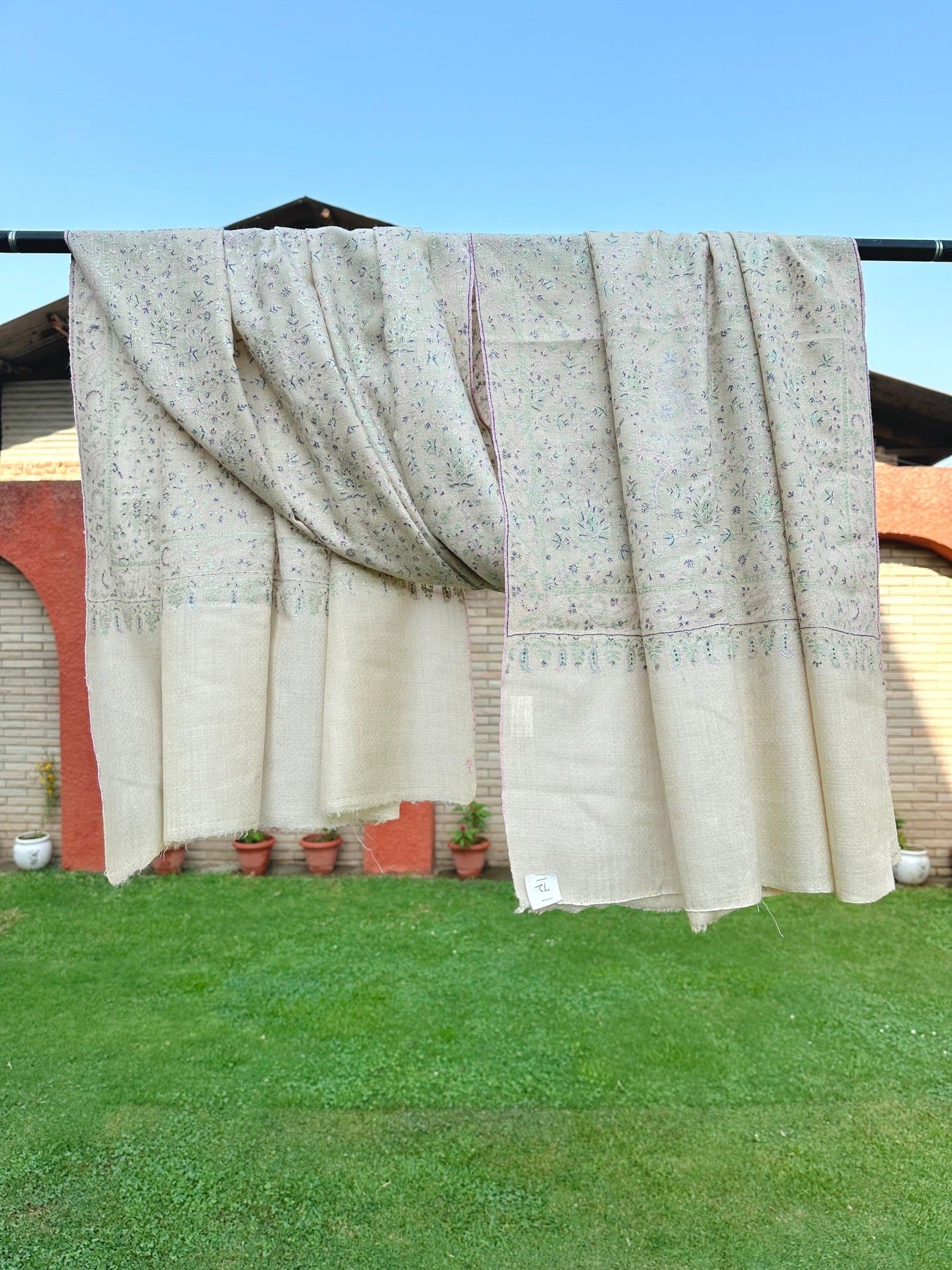 Ivory Sozni Pashmina Shawl ArtAsiaHandicrafts