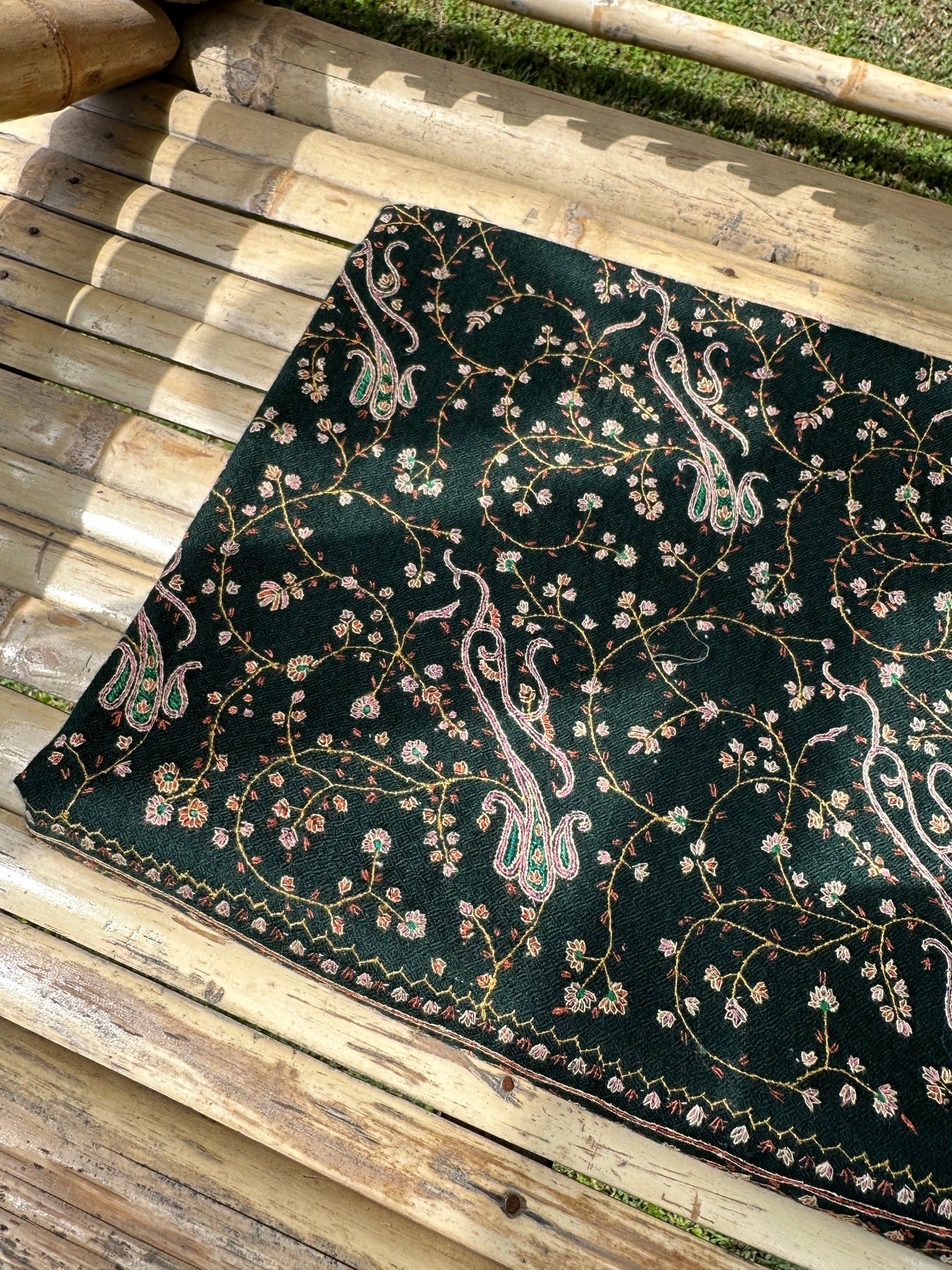 Jade Sozni Pashmina Shawl ArtAsiaHandicrafts