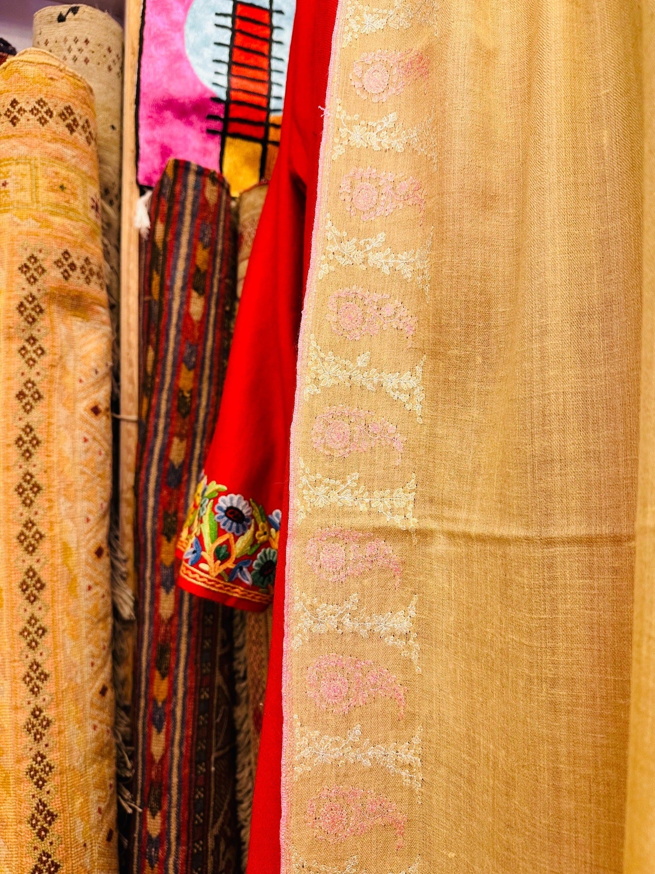 Jasmine Sozni Doardaar Shawl ArtAsiaHandicrafts