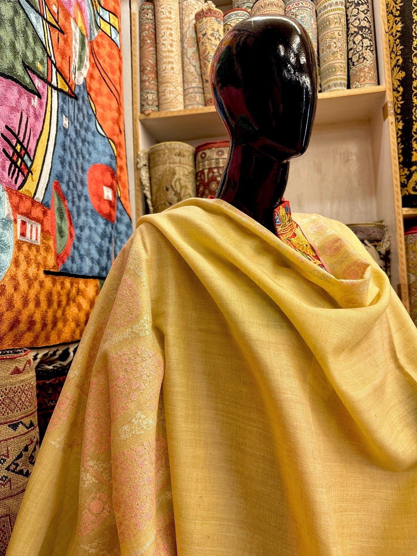 Jasmine Sozni Doardaar Shawl ArtAsiaHandicrafts