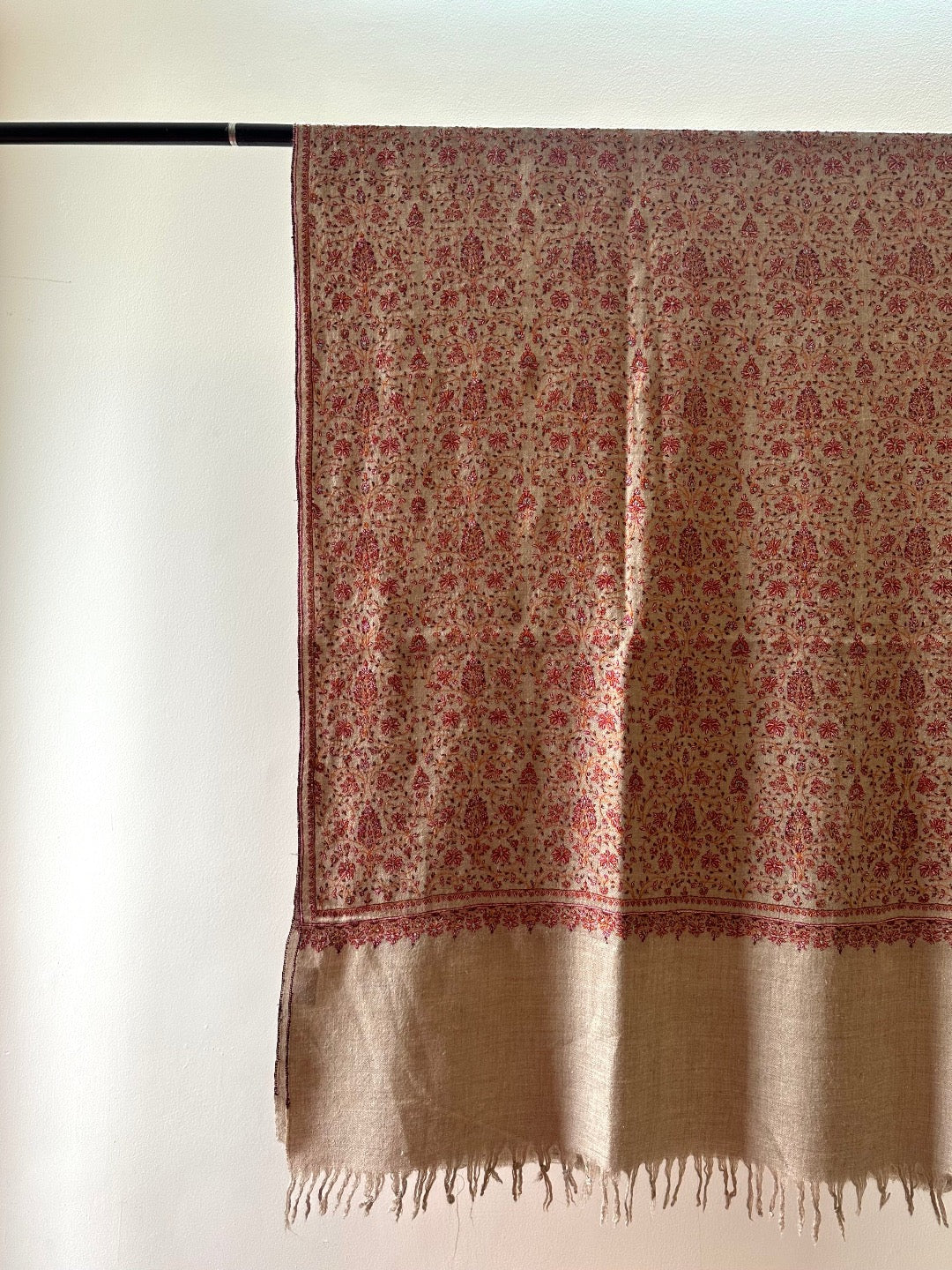 Natural Jaal Sozni Pashmina Shawl ArtAsiaHandicrafts