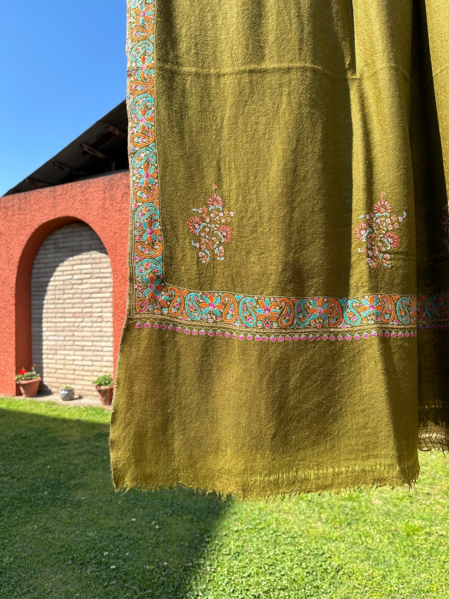 Olive Green Sozni Pashmina Shawl ArtAsiaHandicrafts