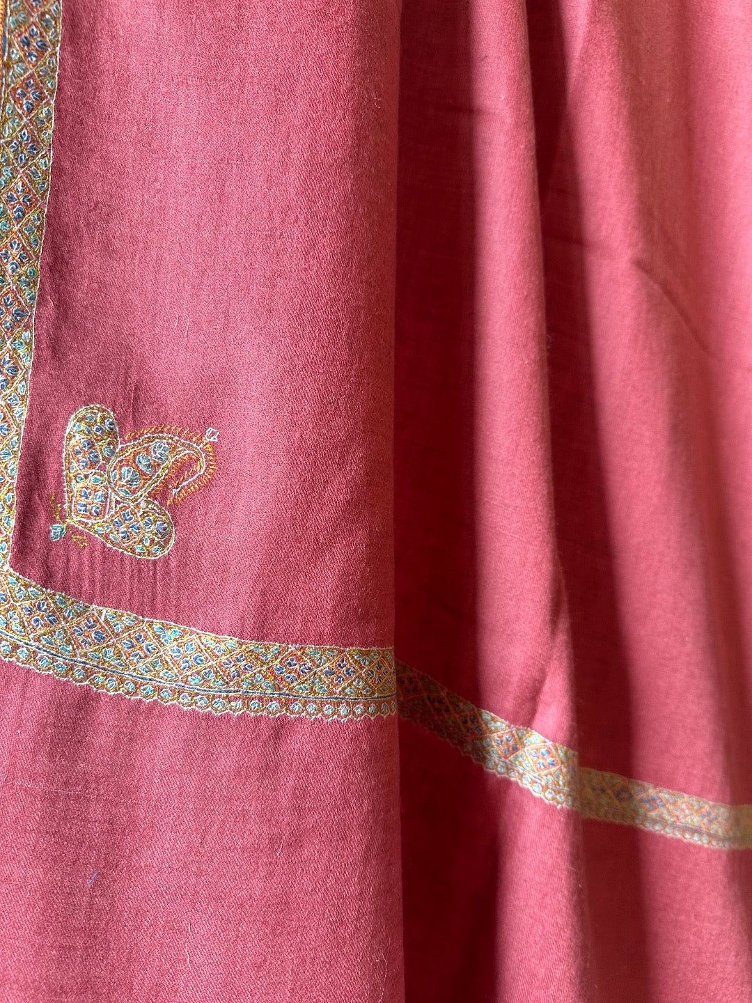 Rose Pink Sozni Pashmina Shawl ArtAsiaHandicrafts
