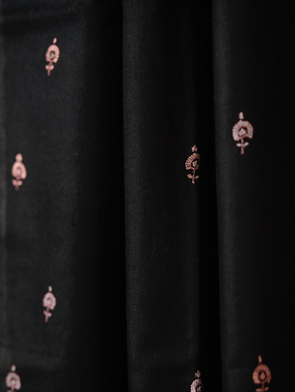 SUPER SOFT ELEGANT WINTER  BLACK PASHMINA SCARF