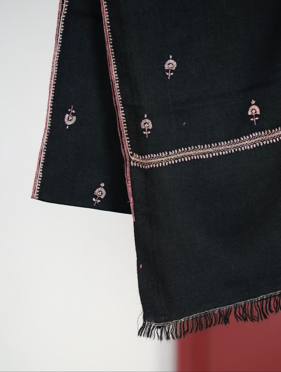 SUPER SOFT ELEGANT WINTER  BLACK PASHMINA SCARF