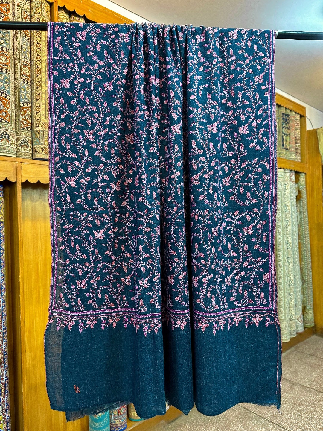 Sapphire Jaal Pashmina Shawl ArtAsiaHandicrafts