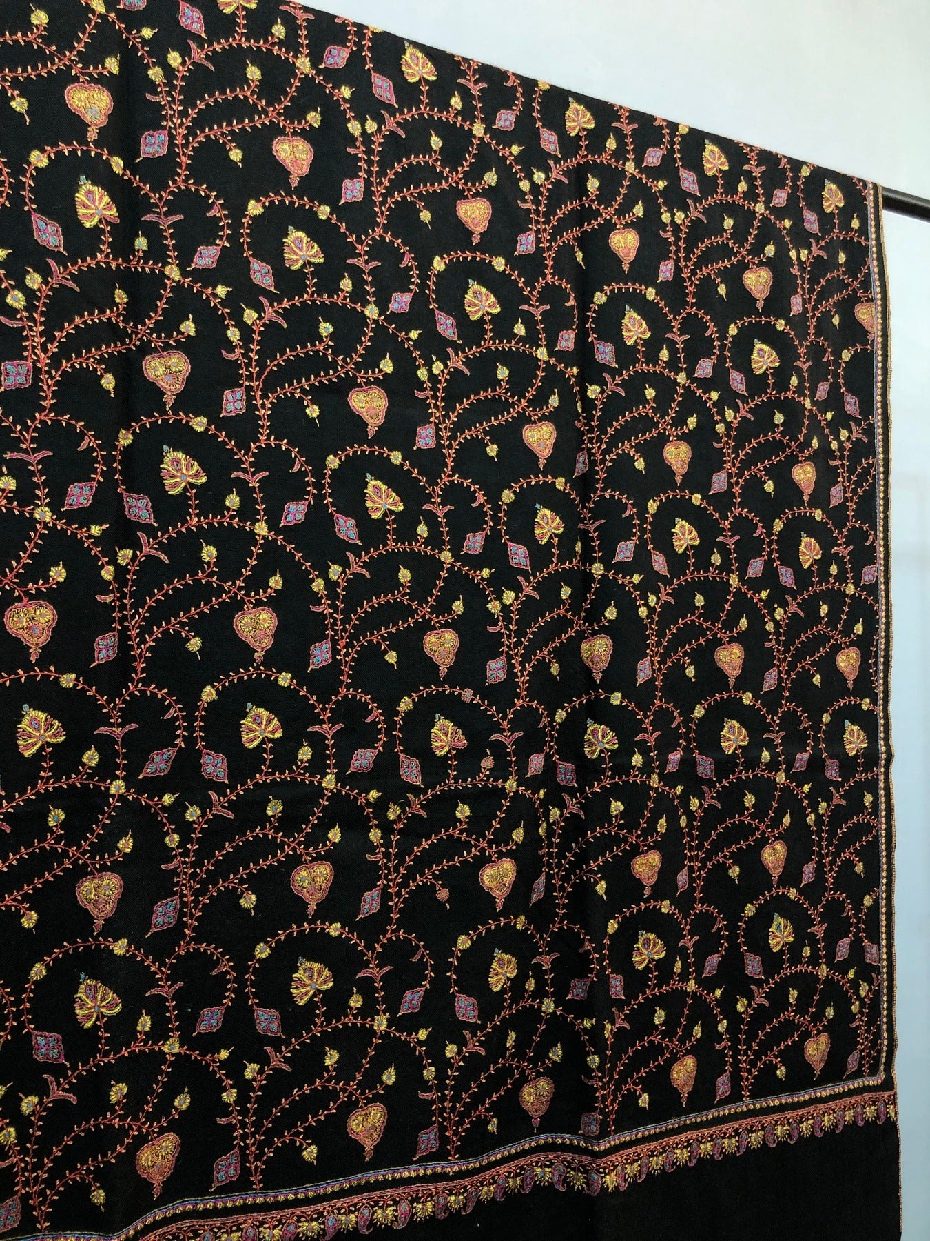 Black Jaal Pashmina Shawl ArtAsiaHandicrafts