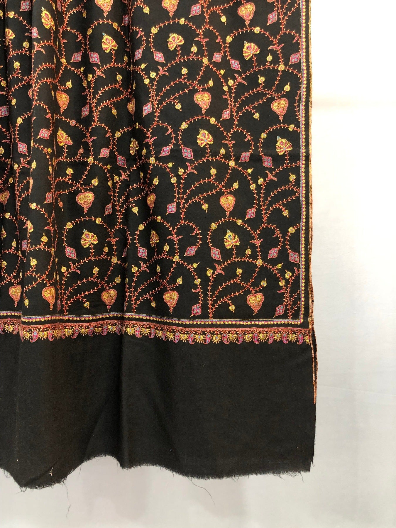 Black Jaal Pashmina Shawl ArtAsiaHandicrafts